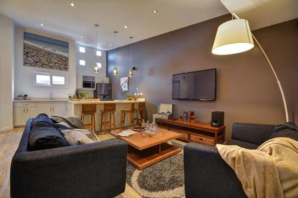 Oasis Suites 메딜린 외부 사진