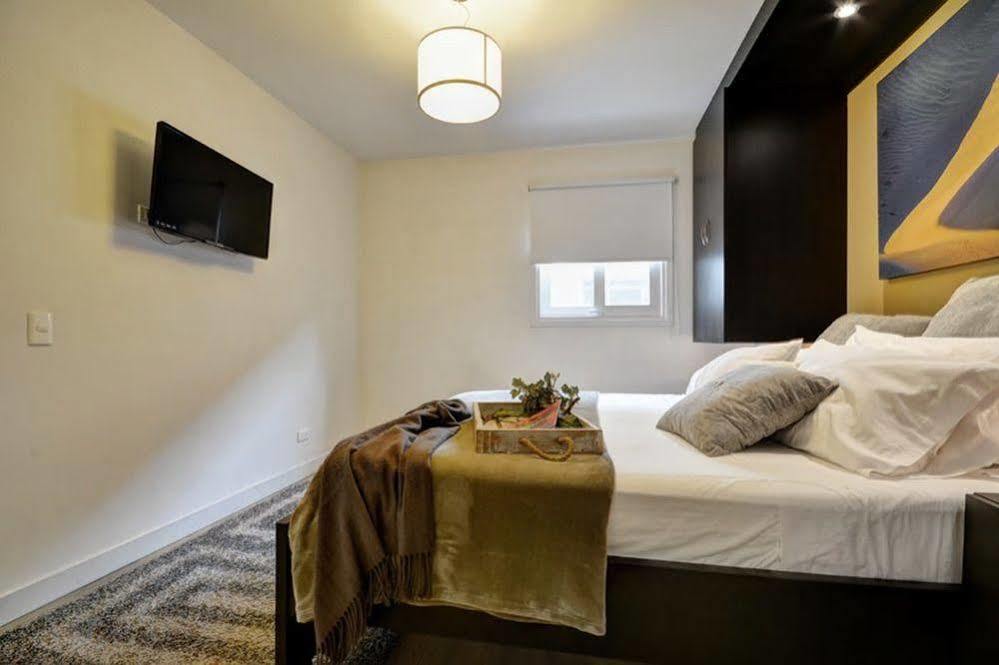 Oasis Suites 메딜린 외부 사진
