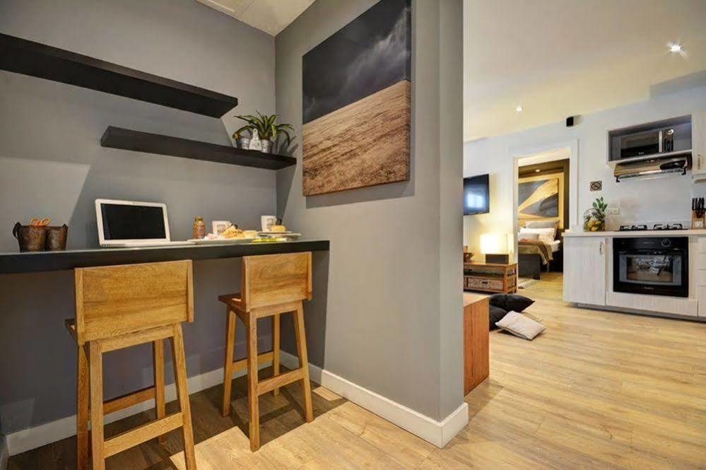 Oasis Suites 메딜린 외부 사진